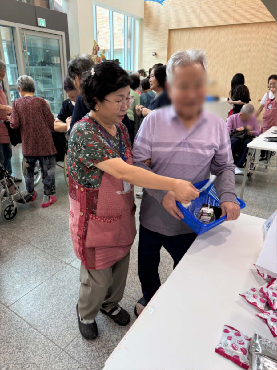 돈계산 모자이크 6.jpg