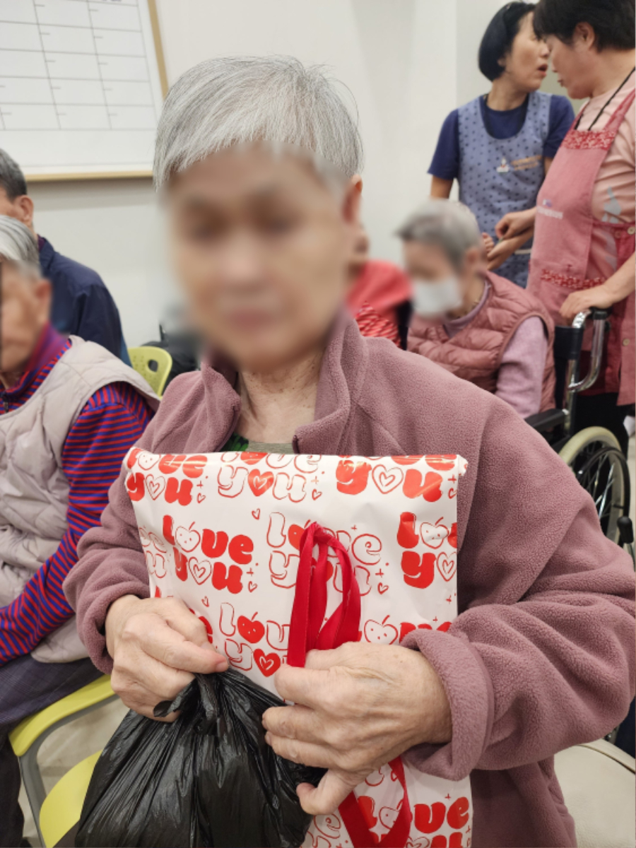 경품추첨 당첨 모자이크.jpg